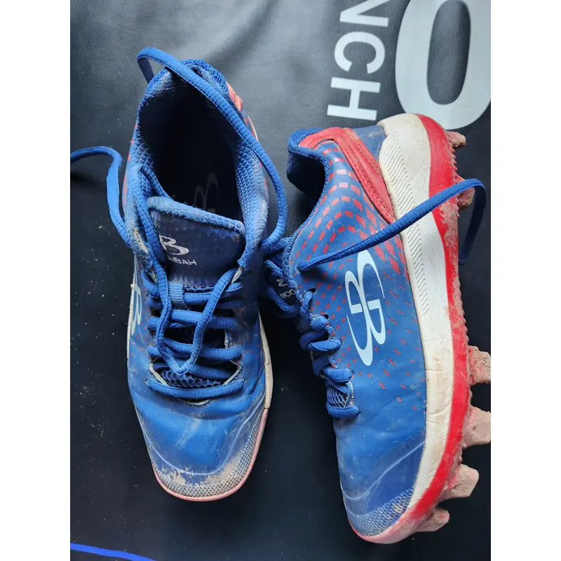 Kid's Youth Under Armour Molded Cleats (Used)