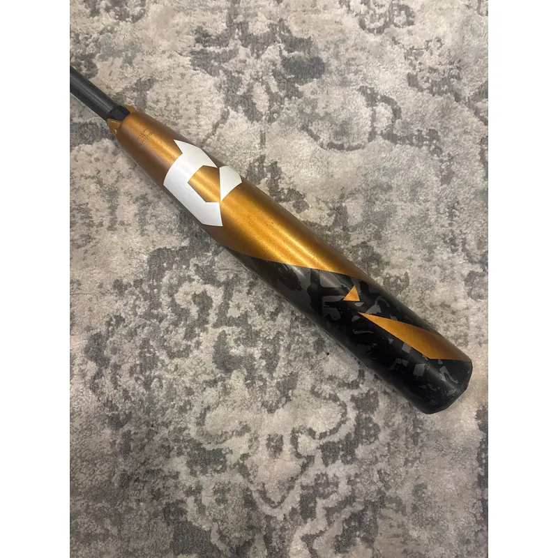 2022 DeMarini Zoa USSSA Certified Bat (-8) 23 oz 31" (Used)