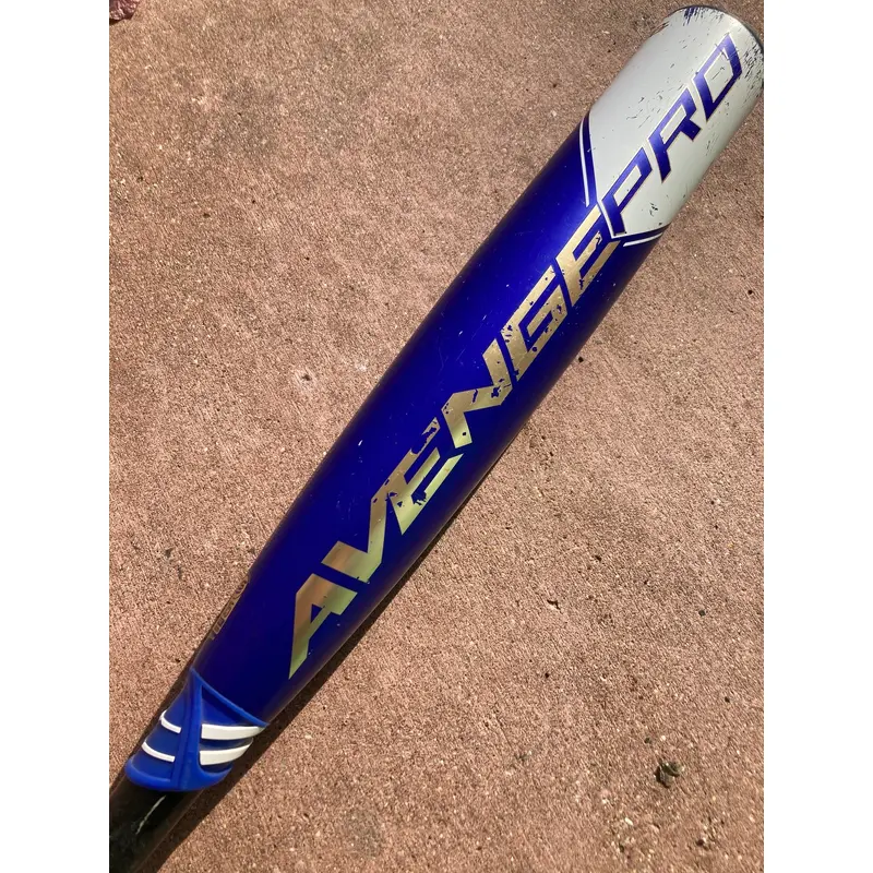Used 2023 AXE Avenge Pro Bat USSSA Certified (-5) Composite 27 oz 32"