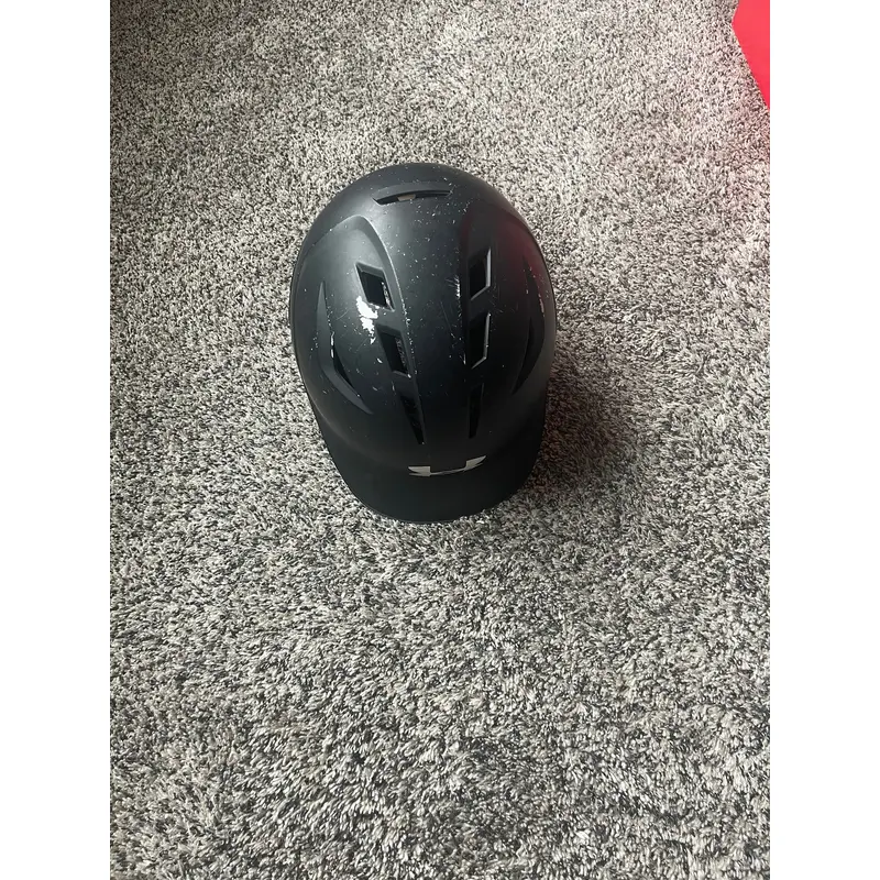 Medium/Large Under Armour UABH2-100 Batting Helmet (Used)