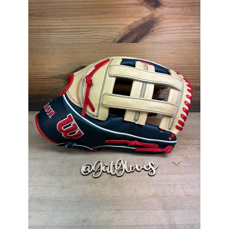 New Outfield 12.75" A2K Juan Soto