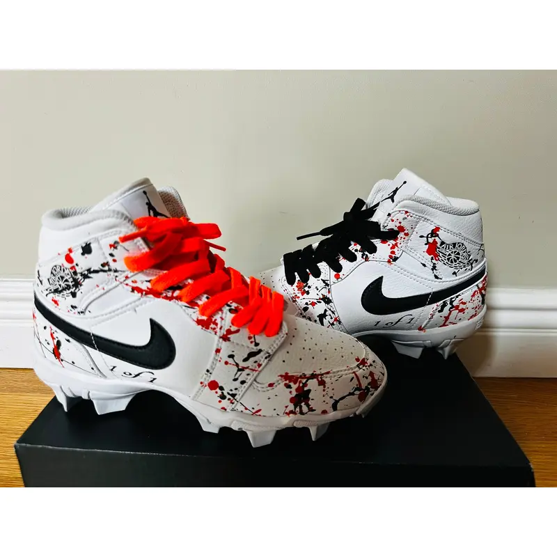 Unisex 5Y (Big Kids / Youth) Youth Air Jordan Jordan 1 mid Shoes (Used)