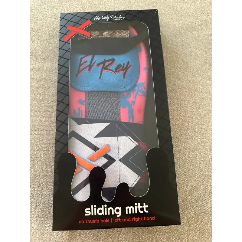 Absolutely ridiculous el Rey sliding mitt brand new