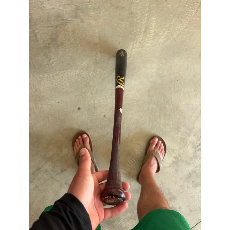 Rawlings Bat (-3)  31 oz 34" (Used)