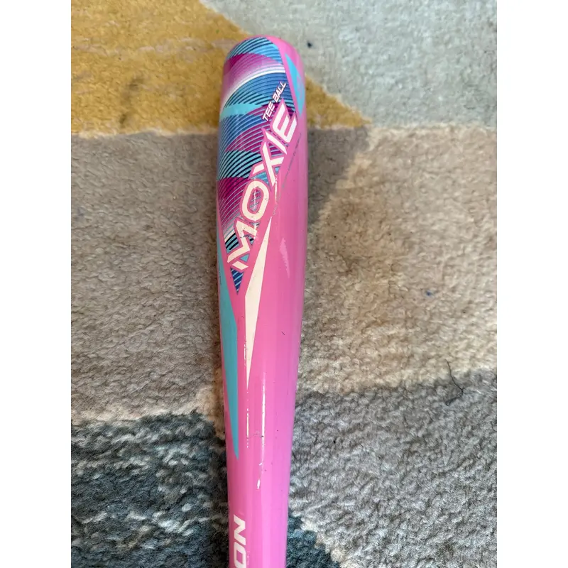 Easton moxie tee ball bat