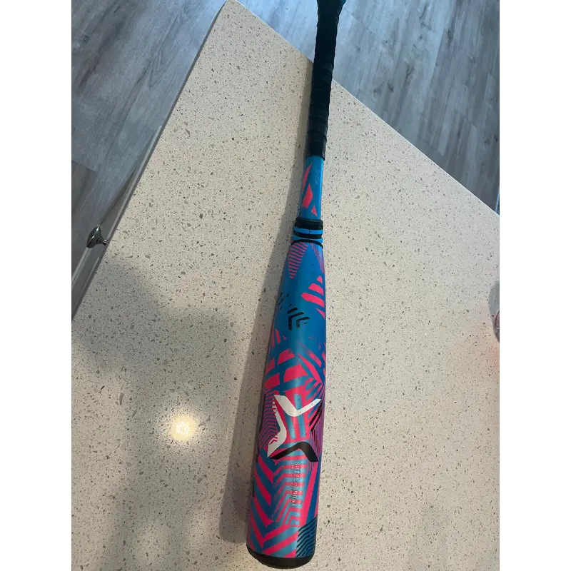 2023 AXE Avenge Pro Composite USSSA Certified Bat (-10) 17 oz 27" (Used)