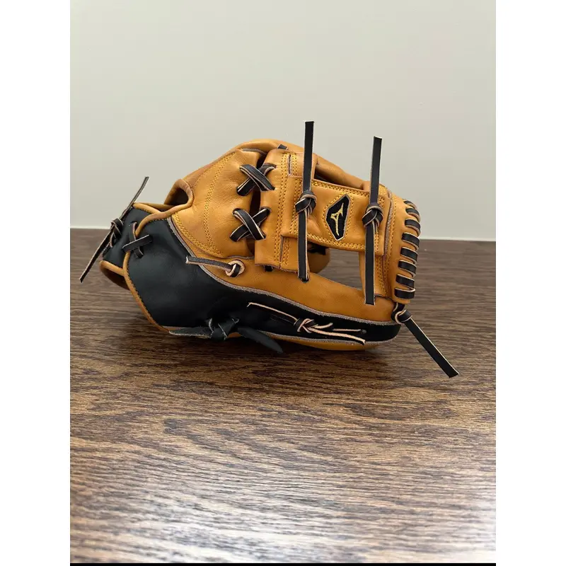 Mizuno Pro Classic Baseball Glove 11.75 RHT