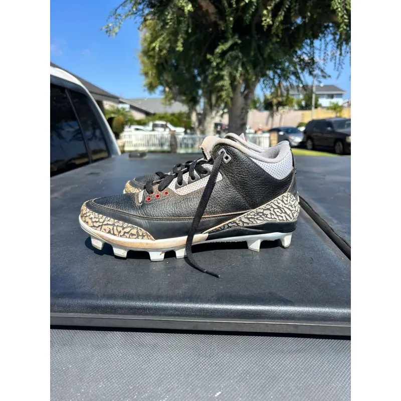 Black Men's Size M 10.5 (W 11.5) Nike High Top Air Jordan Molded Cleats (Used)