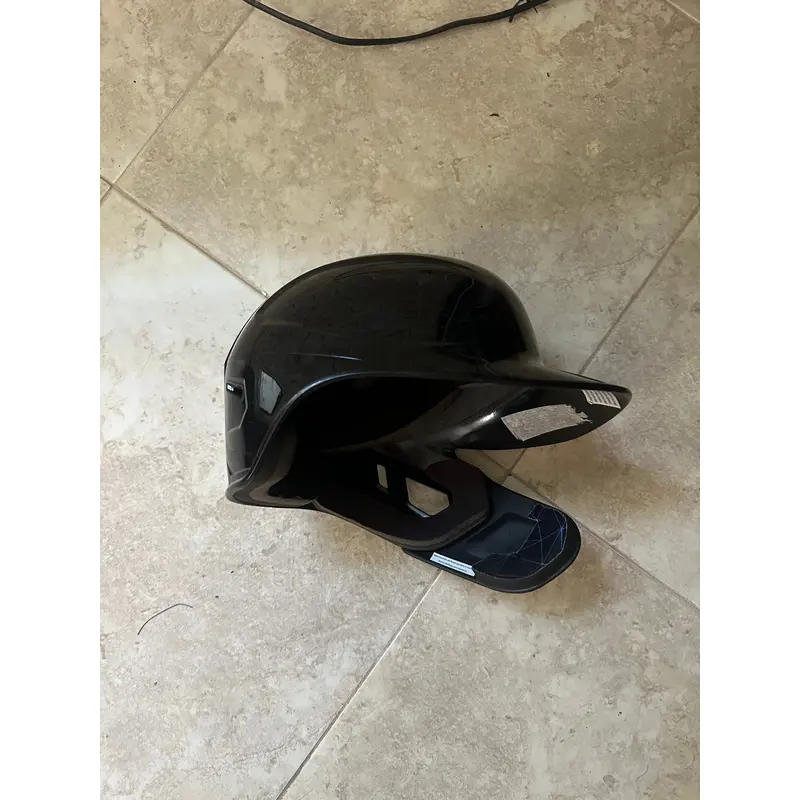 MLB Issued Single Ear Batting Helmet (Right Hand hitter) w/jaw Flap Protection