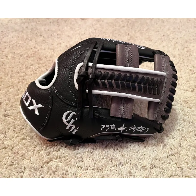 NEW Chicago Baseball Glove 11.75 (For Game Use Or One-of-a-kind Collectible)