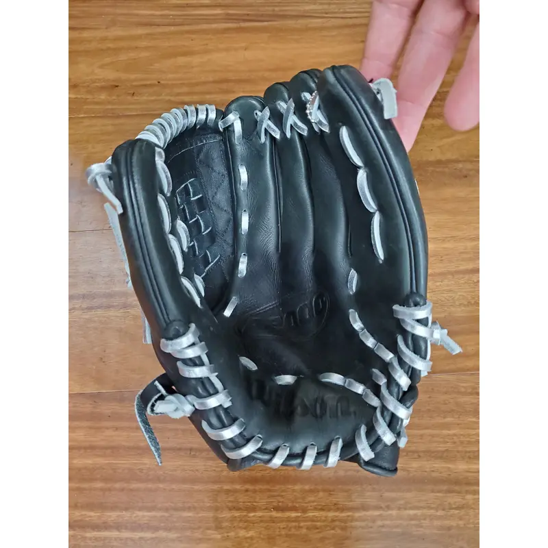 New  Wilson A2000 ASO SC Right Hand Throw 11.5" FREE SHIPPING