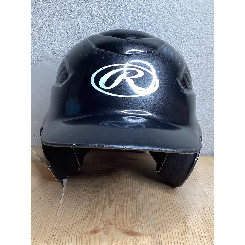 Black 6 1/2- 7 1/2 Rawlings RCFH Batting Helmet (Used)