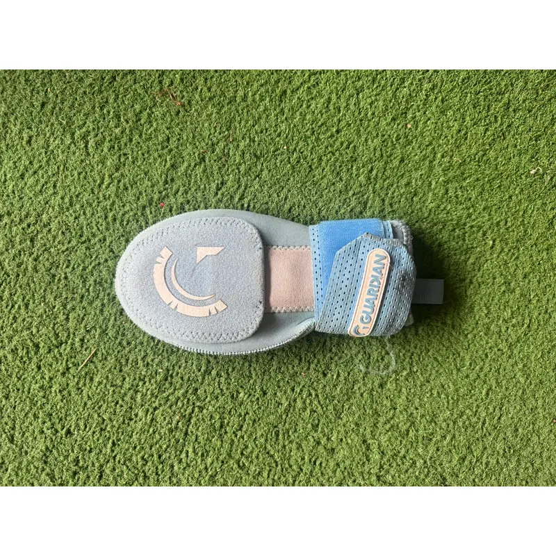 Blue Junior  Sliding Mitt (Used)
