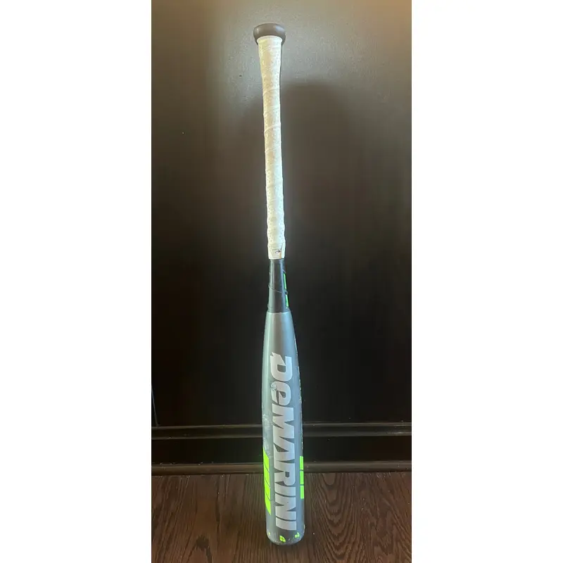DeMarini CF8 Composite Bat (-8) 24 oz 32" (Used)