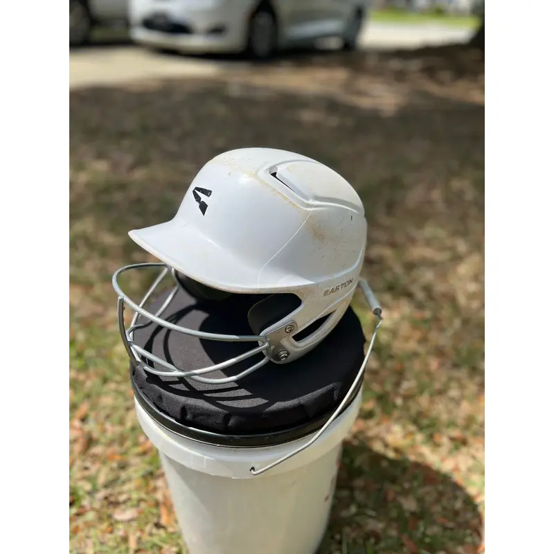 Small / Medium Easton Batting Helmet (Used)