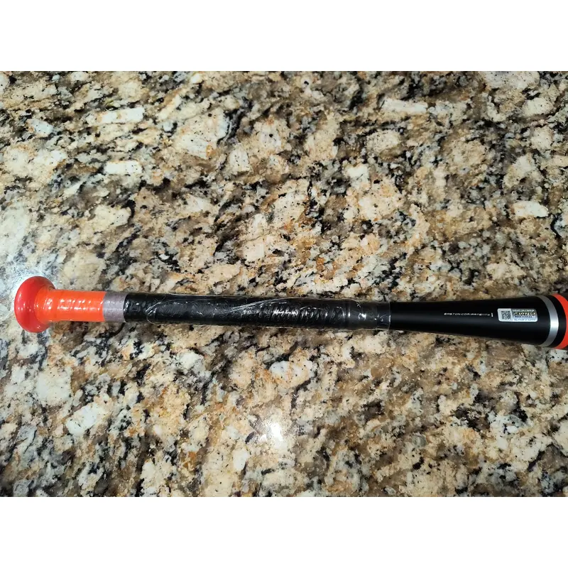 2022 Easton Maxum Ultra Composite USSSA Certified Bat (-10) 22 oz 32" (New)
