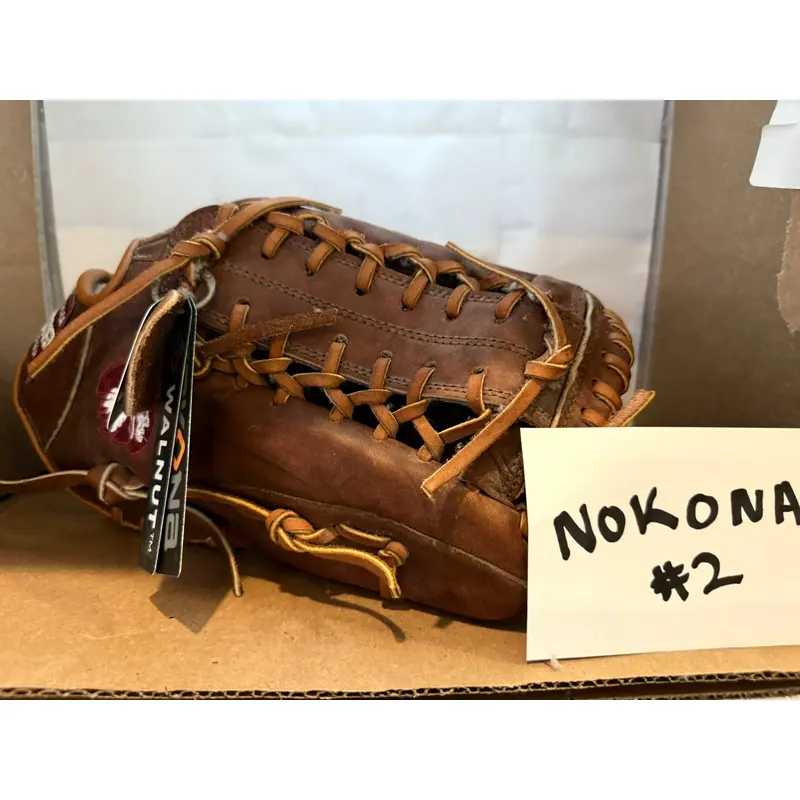 Nokona RH Baseball Glove 12.75" (New)