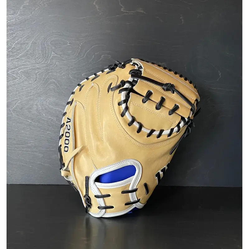 Wilson A2000 Catchers Mitt 33 Inch Pedroia Fit