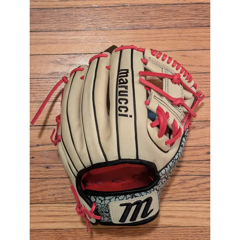 Marucci Capitol Series Glove 11.25" - New w/tags