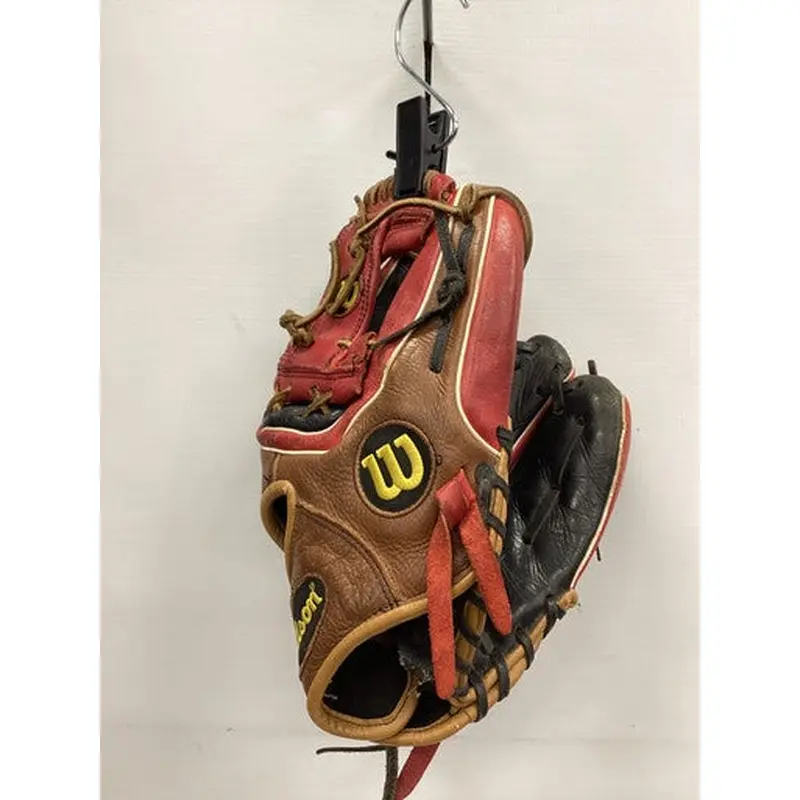 Used Wilson A550 BB/SB Glove RH Throw None 11 1/2" 11851-S000035098