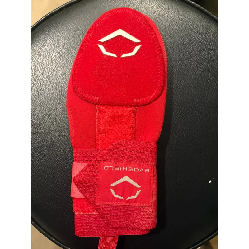 Red Senior EvoShield Sliding Mitt (Used)