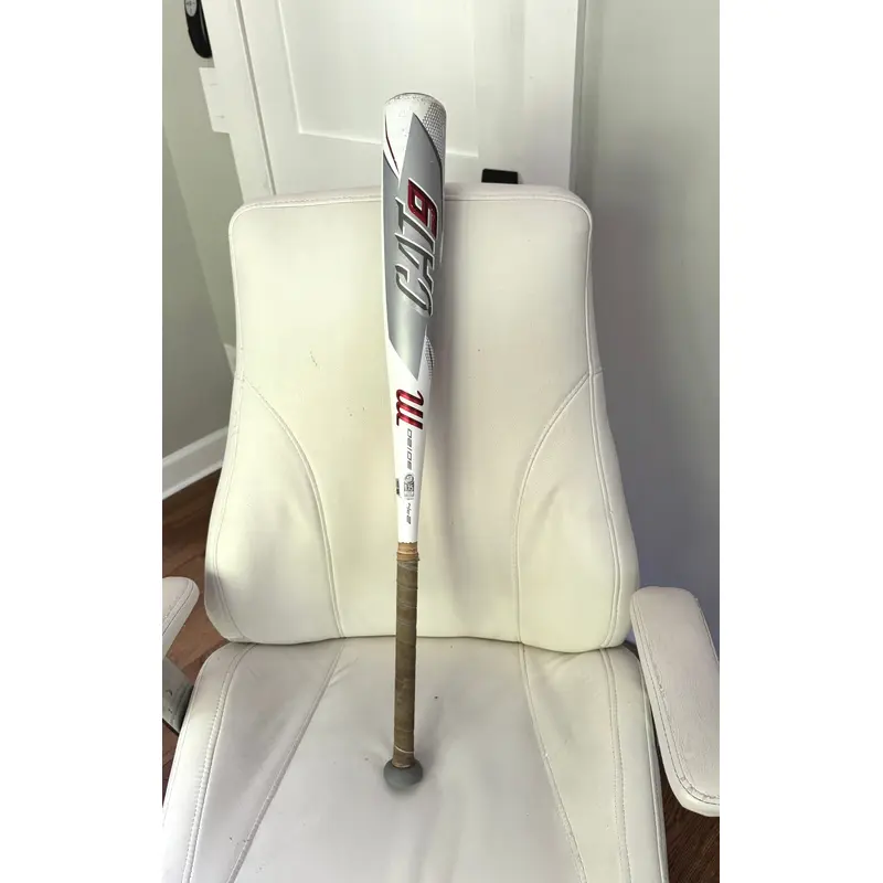 2023 Marucci CAT9 Alloy USSSA Certified Bat (-10) Alloy 20 oz 30" (Used)