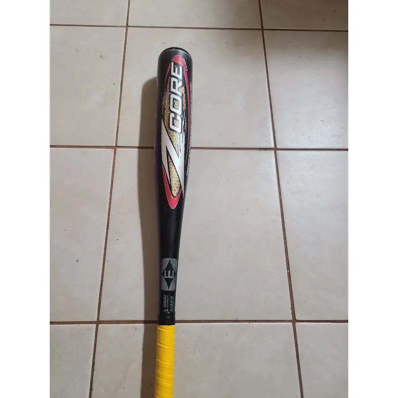 Used Easton Alloy Z-Core Bat (-5) 27 oz 32"
