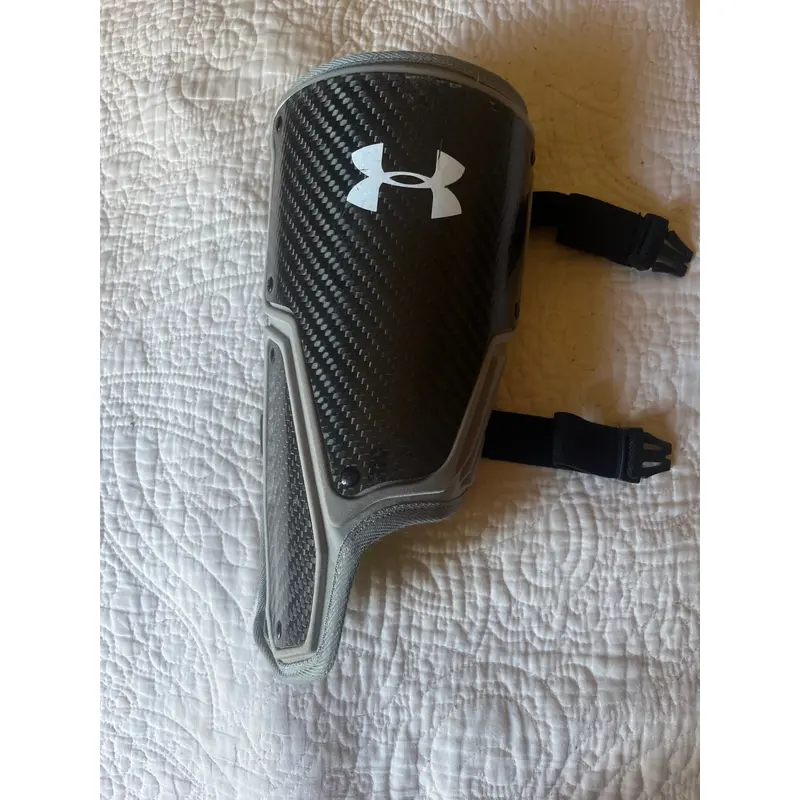 Under Armour RHH Leg Guard (Used)