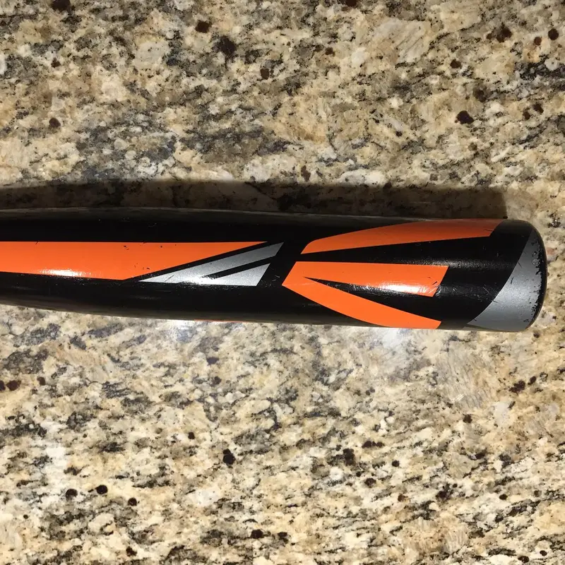 BEAUTIFUL BAT!  MONSTER BARREL & HOT BAT!  Easton S1 2 5/8 29/19 (-10)