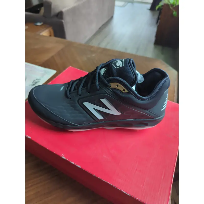 Black Men's Size 13.0 (W 14.0) Adult New Balance Low Top Metal (New)