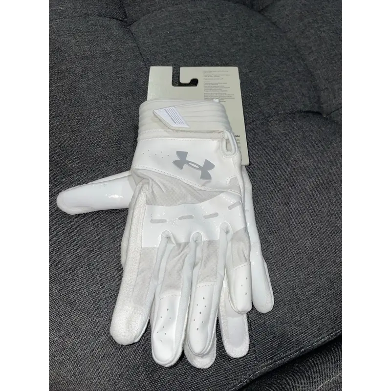 Ua motive batting gloves