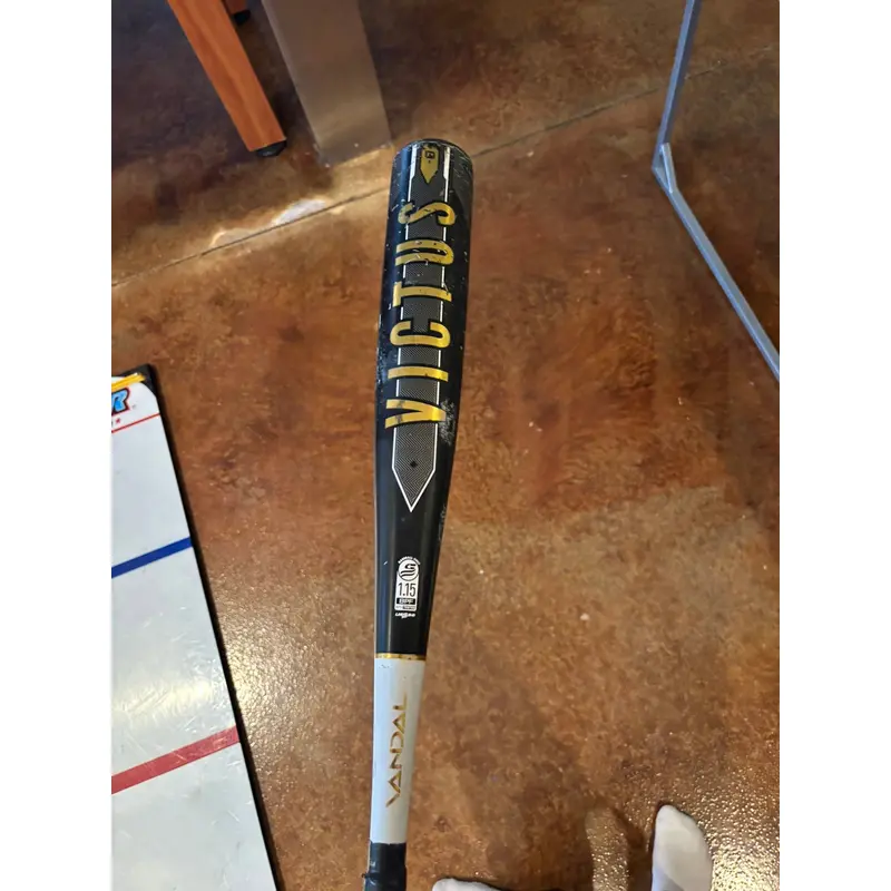 Victus (-8) 23 oz 31" (Used) Vandal Bat