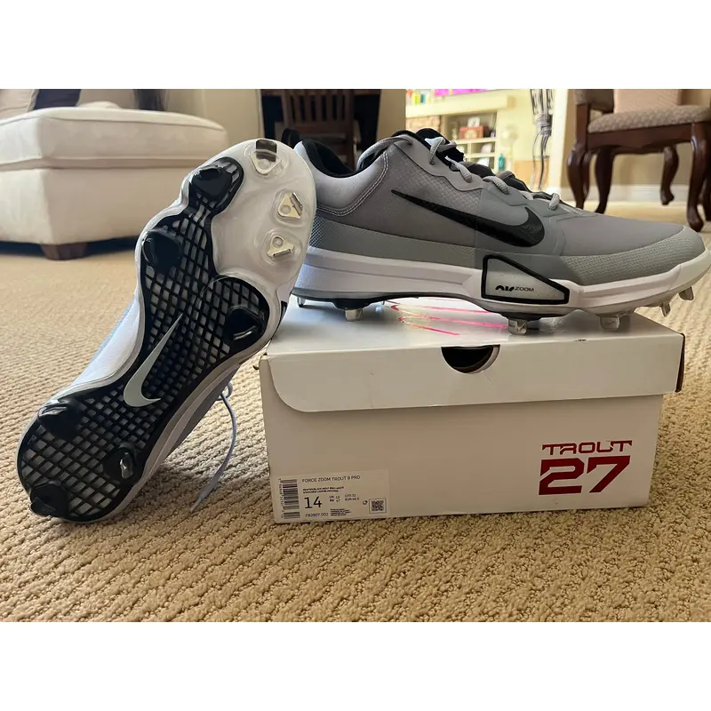 Gray New Men's Low Top Metal Force zoom trout 9 pro