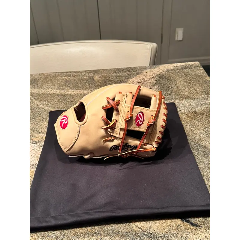 Rawlings 11.5 Heart of the Hide                                  Trade Only