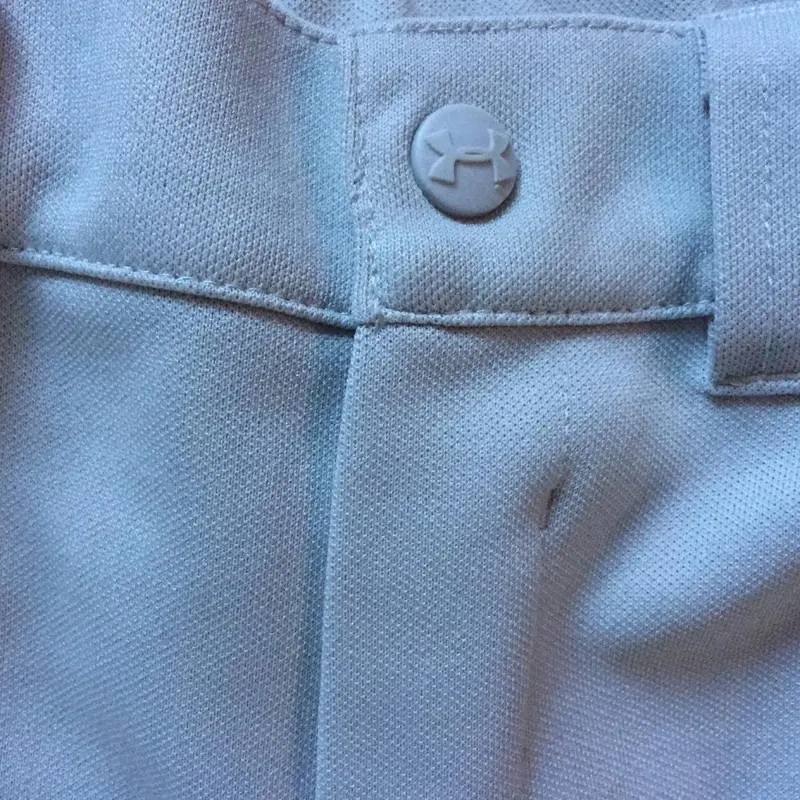 Under Armour Pants Youth size 4 Gray