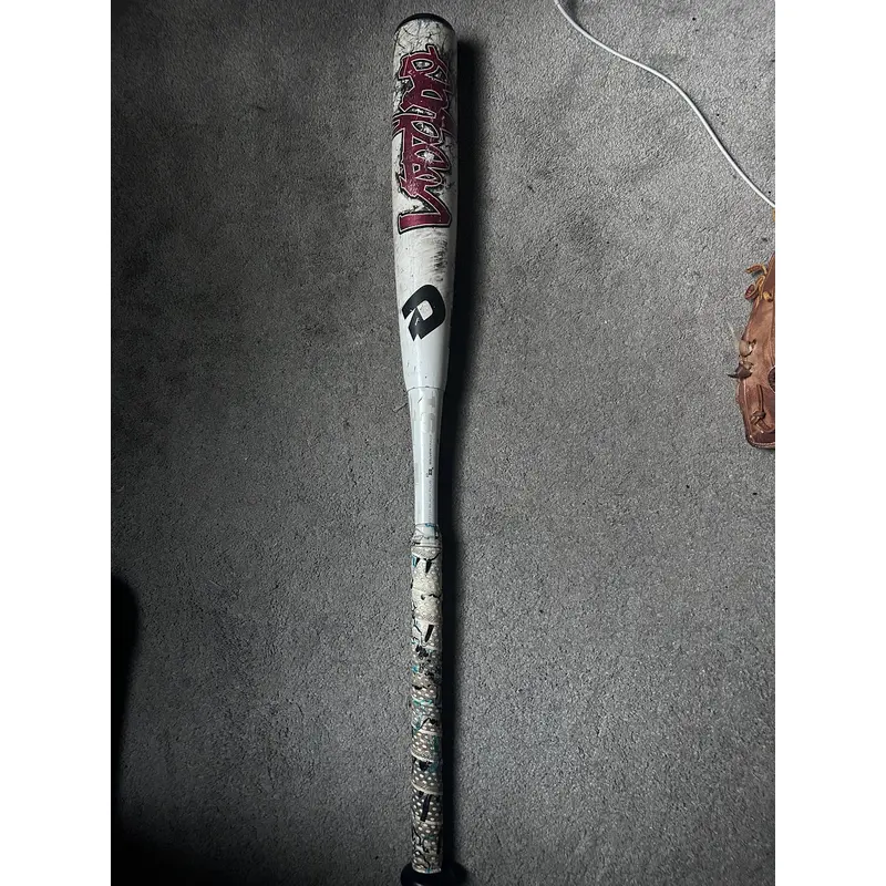 DeMarini Voodoo (-3) 29 oz 32" (Used) Voodoo Bat