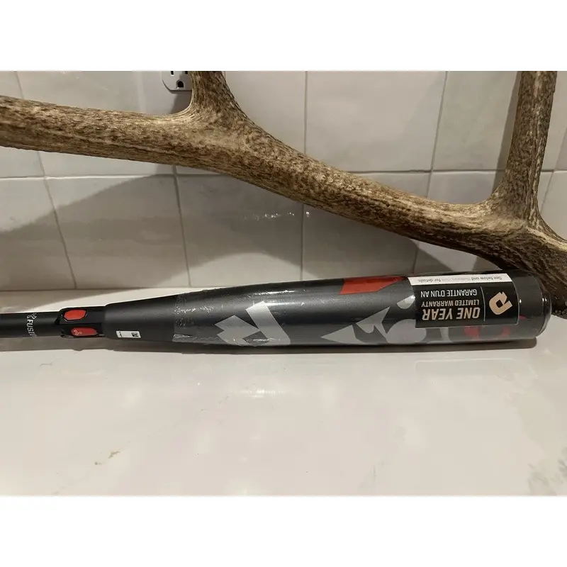 NIW 2020 DeMarini Voodoo BBCOR Baseball Bat 33/30 (-3)