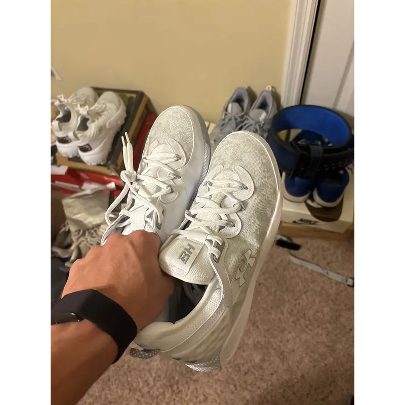 Adult Size 11 (Women's 12) Under Armour Cleats
