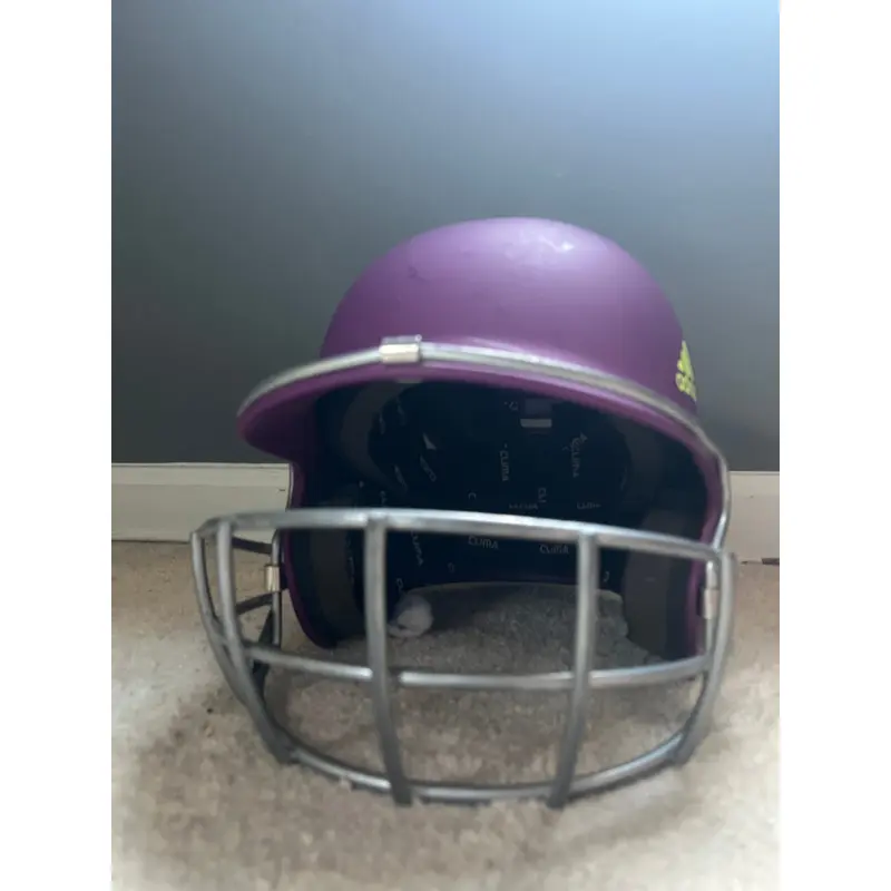 Medium Adidas (Used)