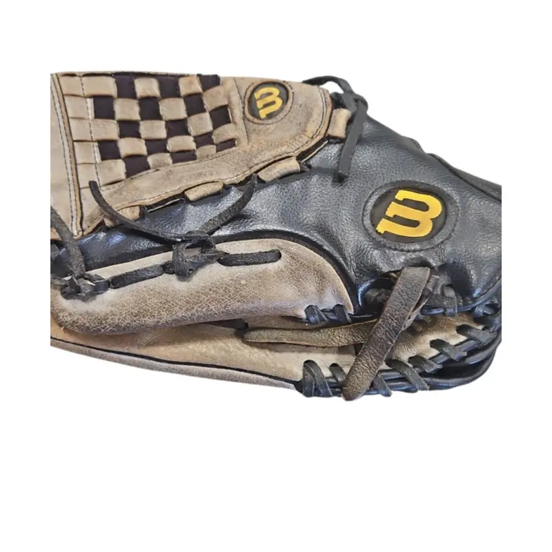 Wilson Left Hand Throw Infield A360 Baseball Glove 14" (Used)