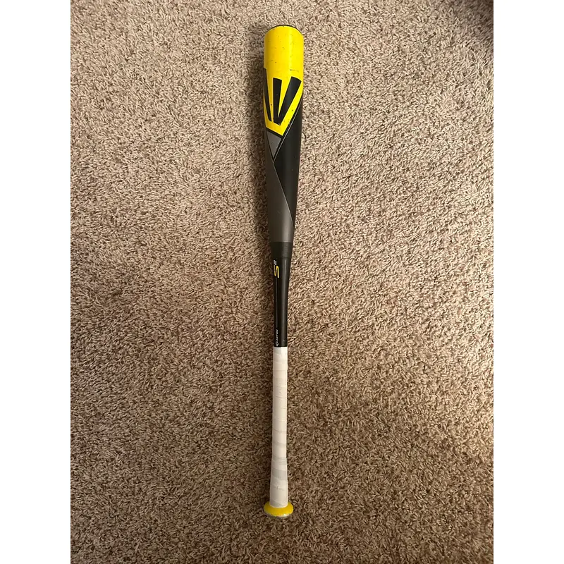 Used 2017 Easton S2 28 oz 31" Bat