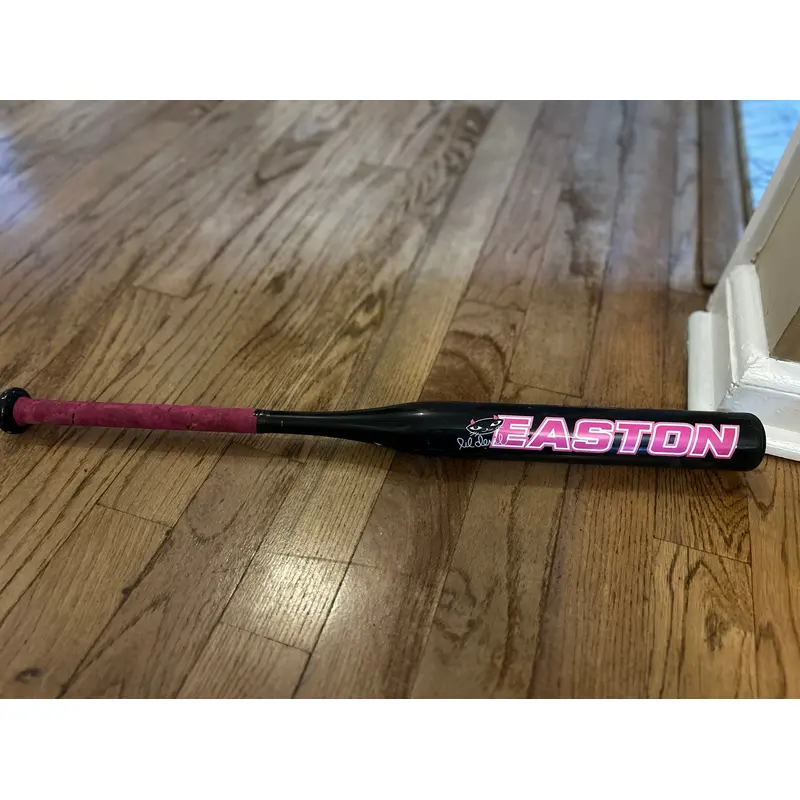 Easton lil Devil girls Bat