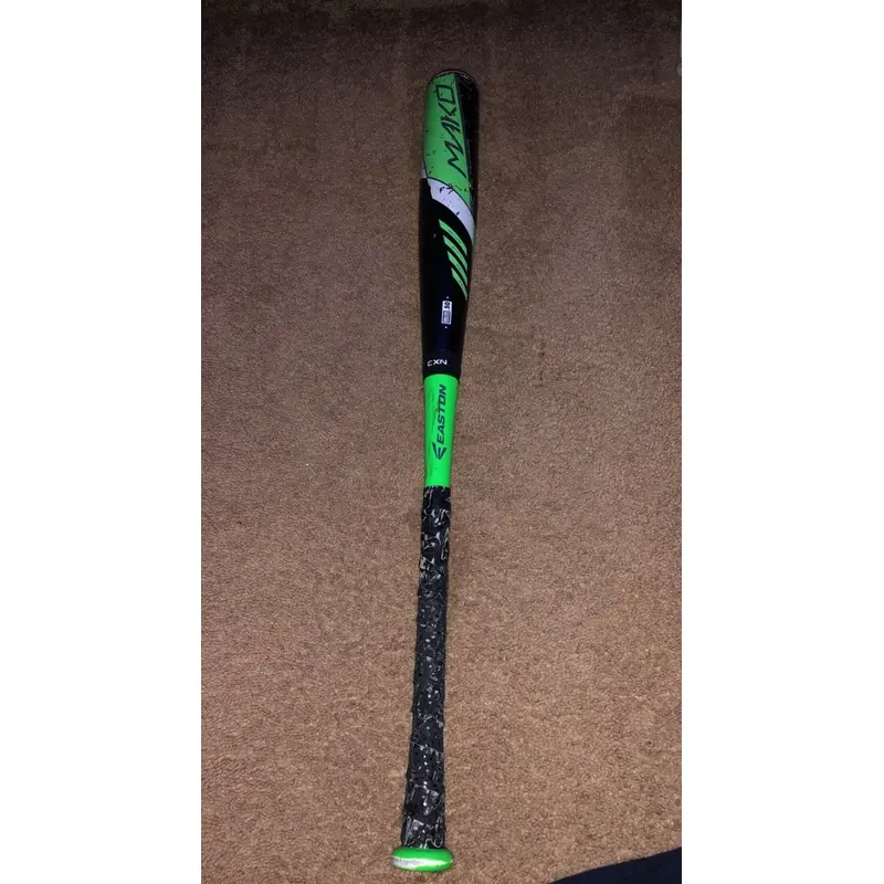 High School/College 2017 Easton (-3) 29 oz 32" Mako Bat