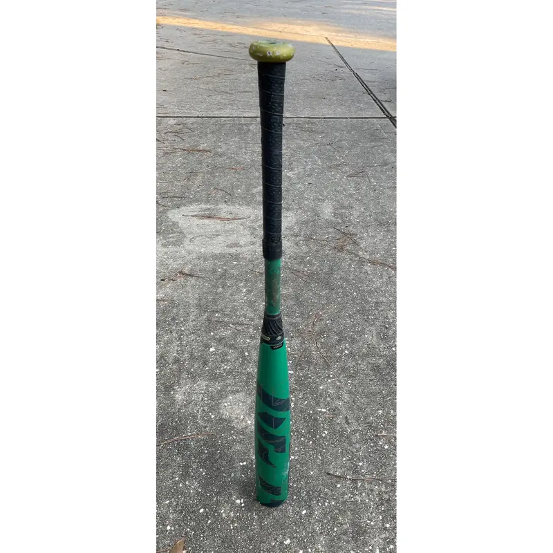 Used 2023 Louisville Slugger BBCOR Certified Composite 30 oz 33" Meta Bat