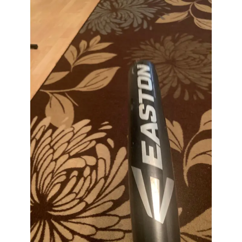 Easton Mako Beast