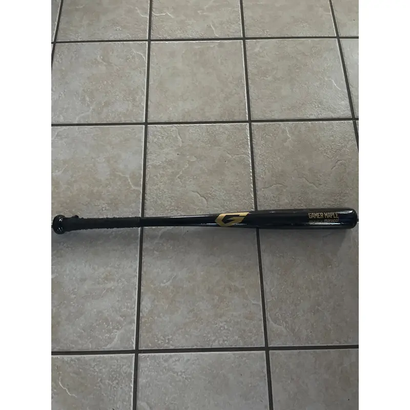 Marucci Gamer Bat  Maple 22 oz 30" (Used)