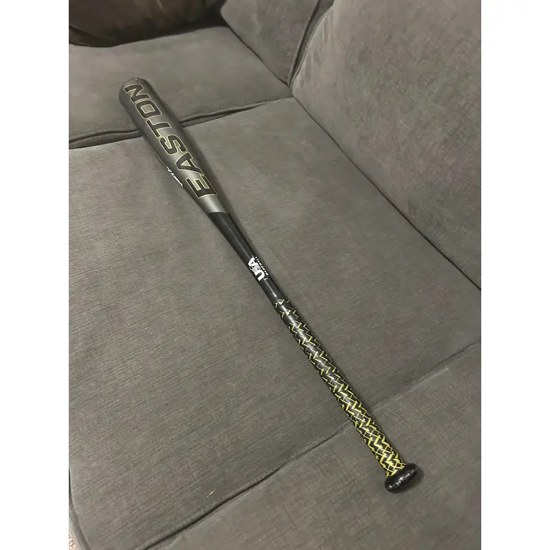Used 2022 Easton USABat Certified Alloy 19 oz 30" Hyperlite Matrix Alloy Bat