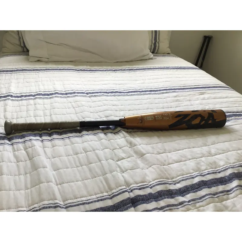 Used 2023 DeMarini Zoa USSSA Certified Bat (-10) Composite 20 oz 30"