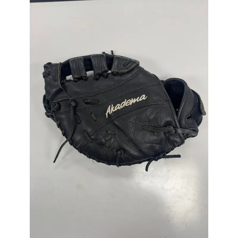 Akadema RH First Base ANF71 Baseball Glove 12.5" (Used)