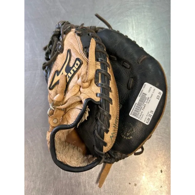 Used Mizuno POWER CLOSE BB/SB Catchers RH Throw Black 32" 11868-S000064659